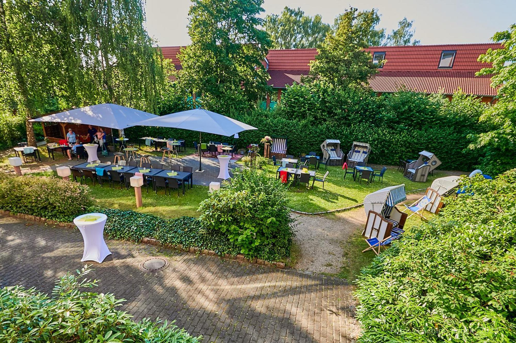 Best Western Hotel Prisma Neumuenster Exterior photo