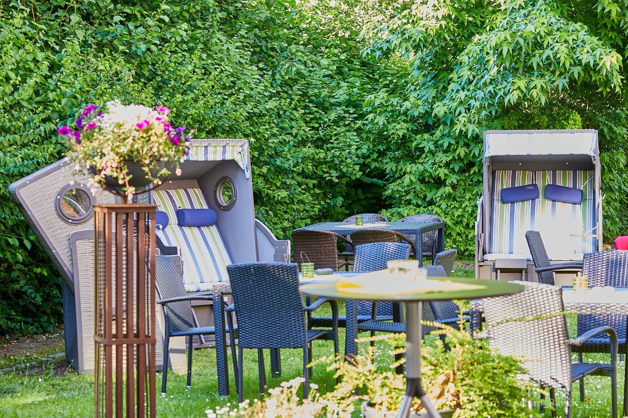 Best Western Hotel Prisma Neumuenster Exterior photo